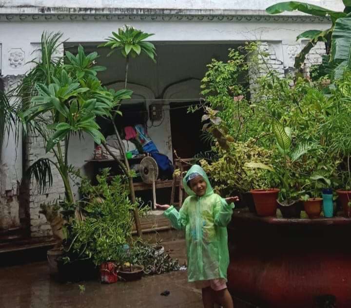 वाराणसी का मौसम हुआ खुशनुमा, देर रात तक  होगी रिमझिम बारसात 