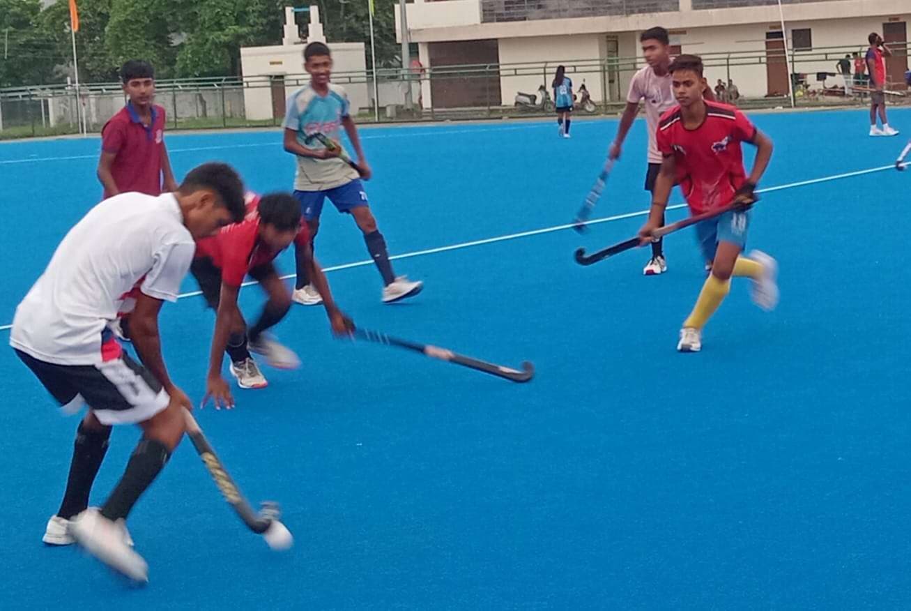 मैच खेल कर हॉकी के उस्ताद मोहम्मद शाहिद को किया याद...