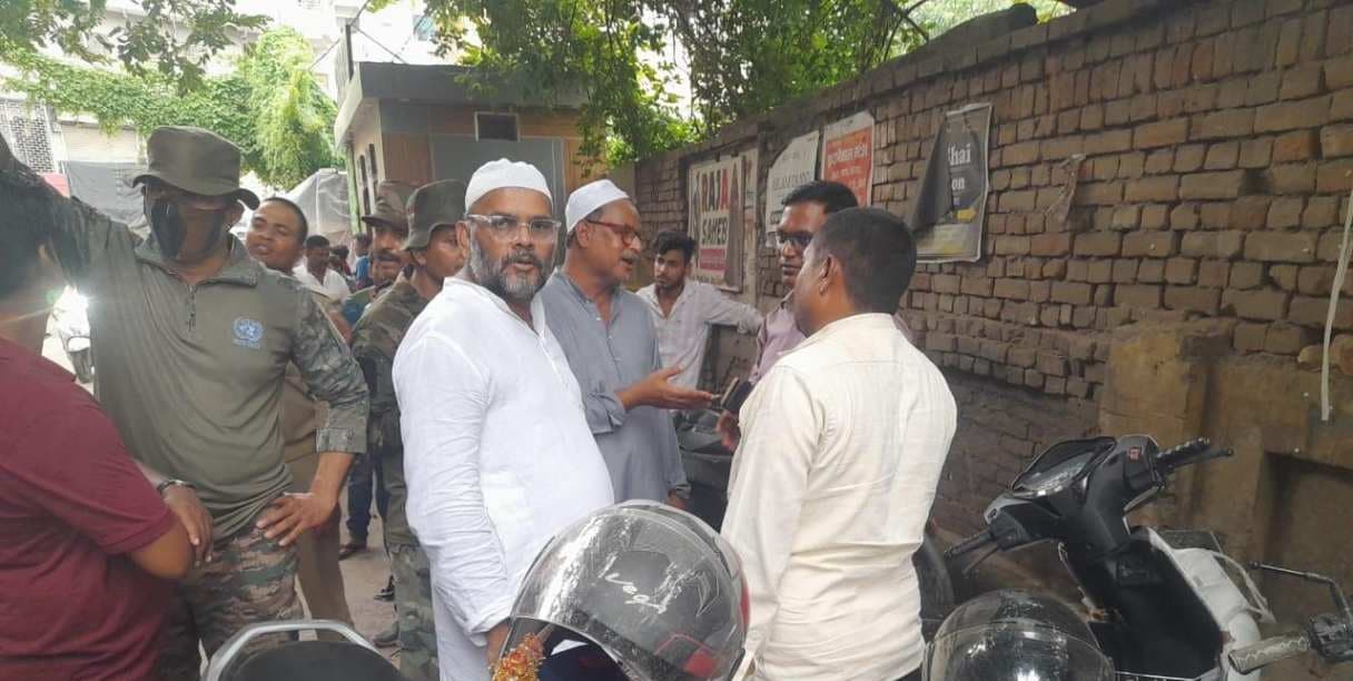 सावन में मांस-मछली बिक्री पर नगर निगम सख्त, लल्लापुरा और नई सड़क में चला जांच अभियान, नियम तोड़ने वालों को चेतावनी....