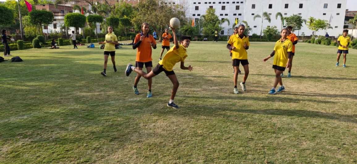 वाराणसी में पहली बार होगी प्रादेशिक विद्यालयीय हैंडबॉल प्रतियोगिता, 2160  खिलाड़ी दिखाएंगे कौशल...