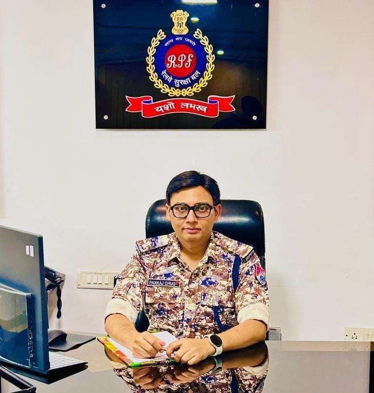 पंकज चुघ बने पूर्वोत्तर रेलवे वाराणसी मंडल के नए वरिष्ठ मंडल सुरक्षा आयुक्त...