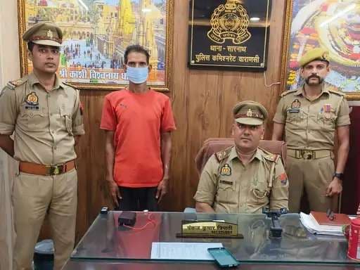 हत्‍या की धमकी देकर डाक्‍टर दंपती से मांगी आठ लाख रंगदारी, आरोपी गिरफ्तार