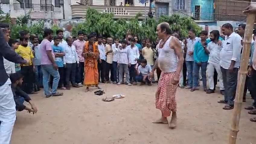सदियों पुराना विलुप्त खेल फिर दिखा, मंत्रों के जरिए तांत्रिक खिलाड़ियों ने दिखाया अद्भुत खेल