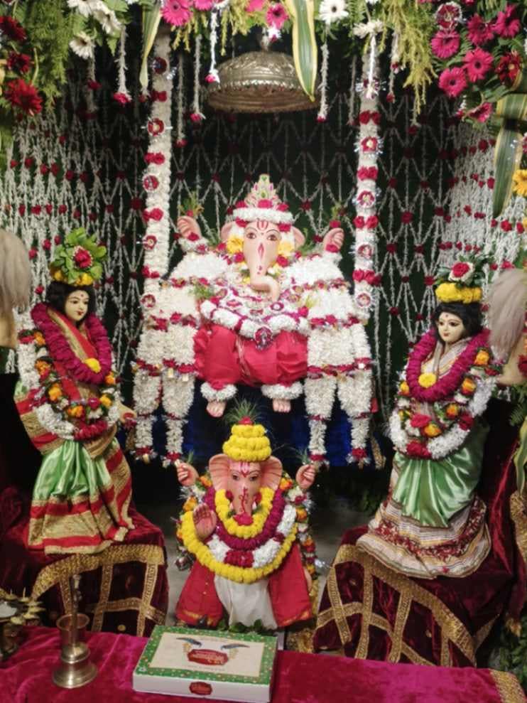 हरितालिका तीज पर मां मंगलागौरी मंदिर में उमड़ी महिलाओं की भीड़, विधि-विधान से किया पूजन