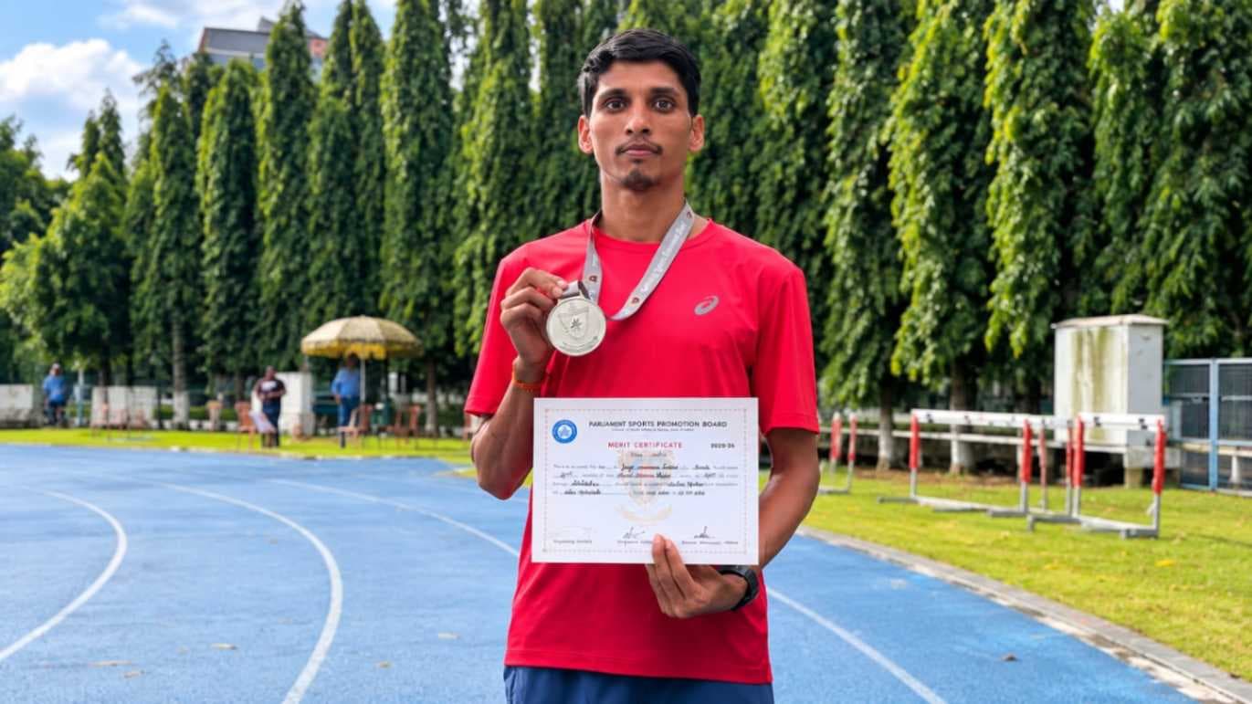 बरेका के अजय कुमार बिंद ने अखिल भारतीय रेलवे एथलेटिक्स चैंपियनशिप में जीता रजत पदक