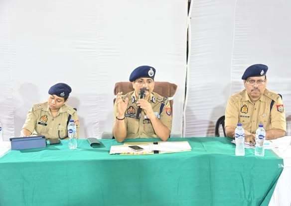 सारनाथ में पुलिसिंग का रियलिटी चेक, विवेचना से साइबर सुरक्षा तक परखी तैयारी