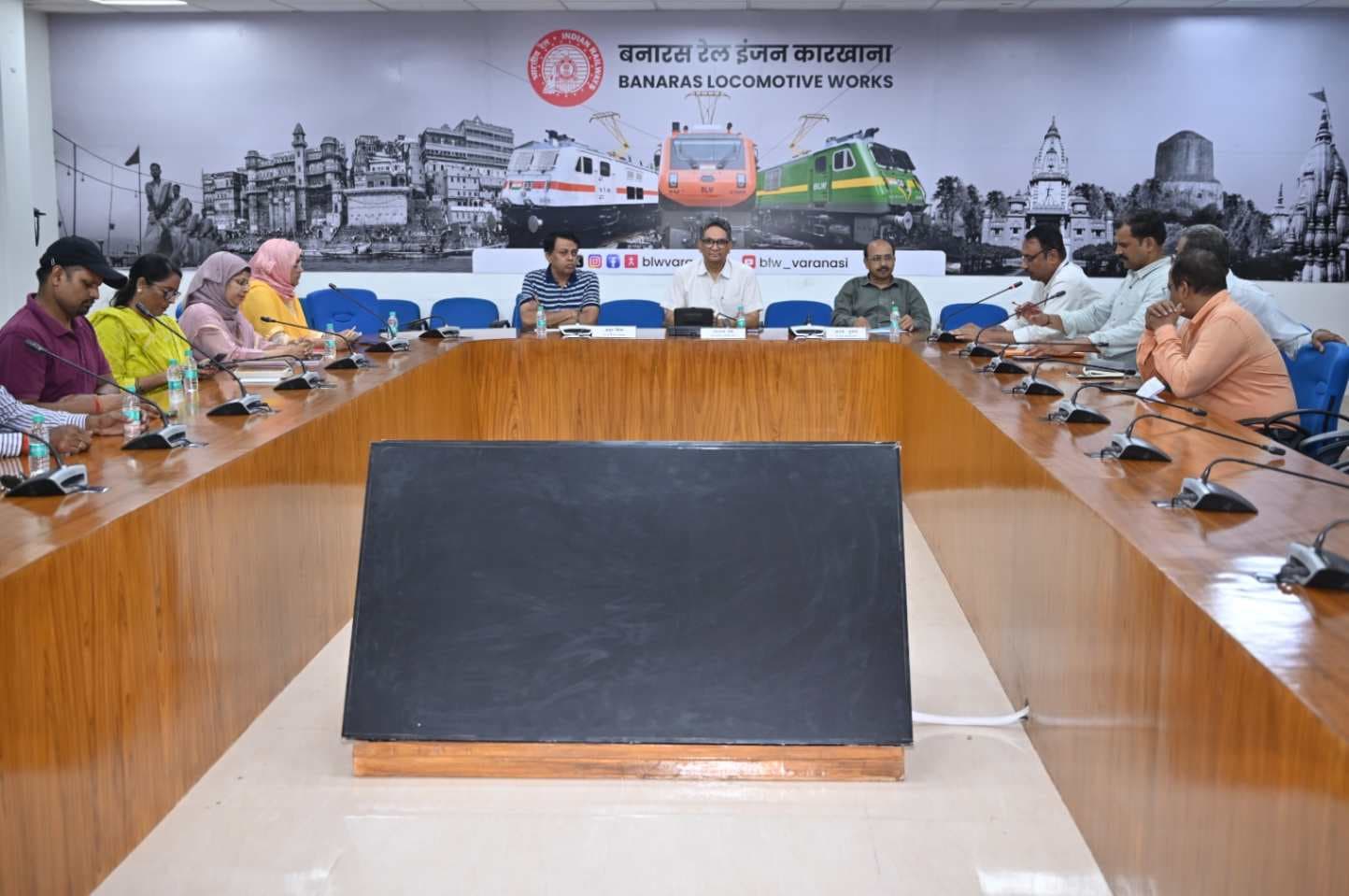 बरेका में भारतीय भाषाओं की पुस्तकों पर हुई चर्चा...