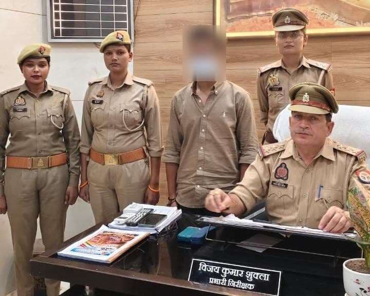 काशी विश्वनाथ मंदिर के पास महिलाओं पर अश्लील टिप्पणी, शाहजहांपुर का युवक गिरफ्तार