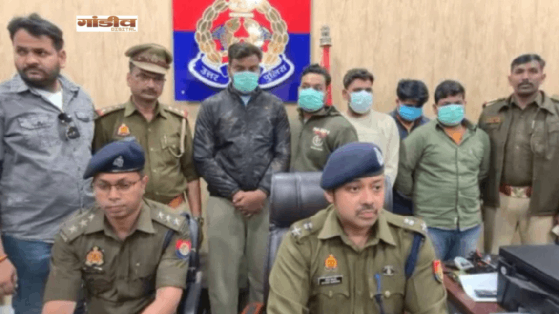 वाराणसी में कोडीन युक्त न्यू फेंसाडिल कफ सीरप की तस्करी, पुलिस ने 5 वांछित अभियुक्तों को गिरफ्तार किया