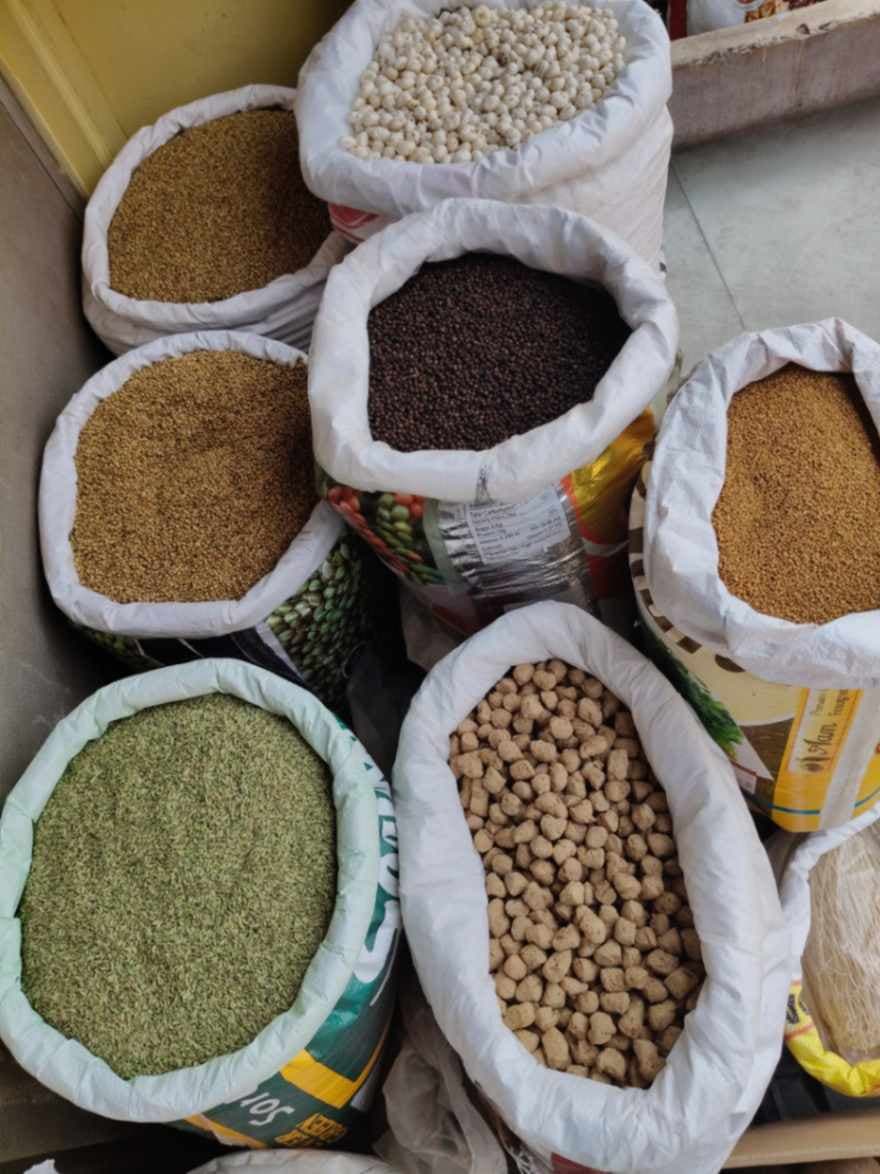 ईरान-अमेरिका तनाव की मार: काशी के विश्वेश्वरगंज मंडी में मसालों के दाम में तीखा उछाल...