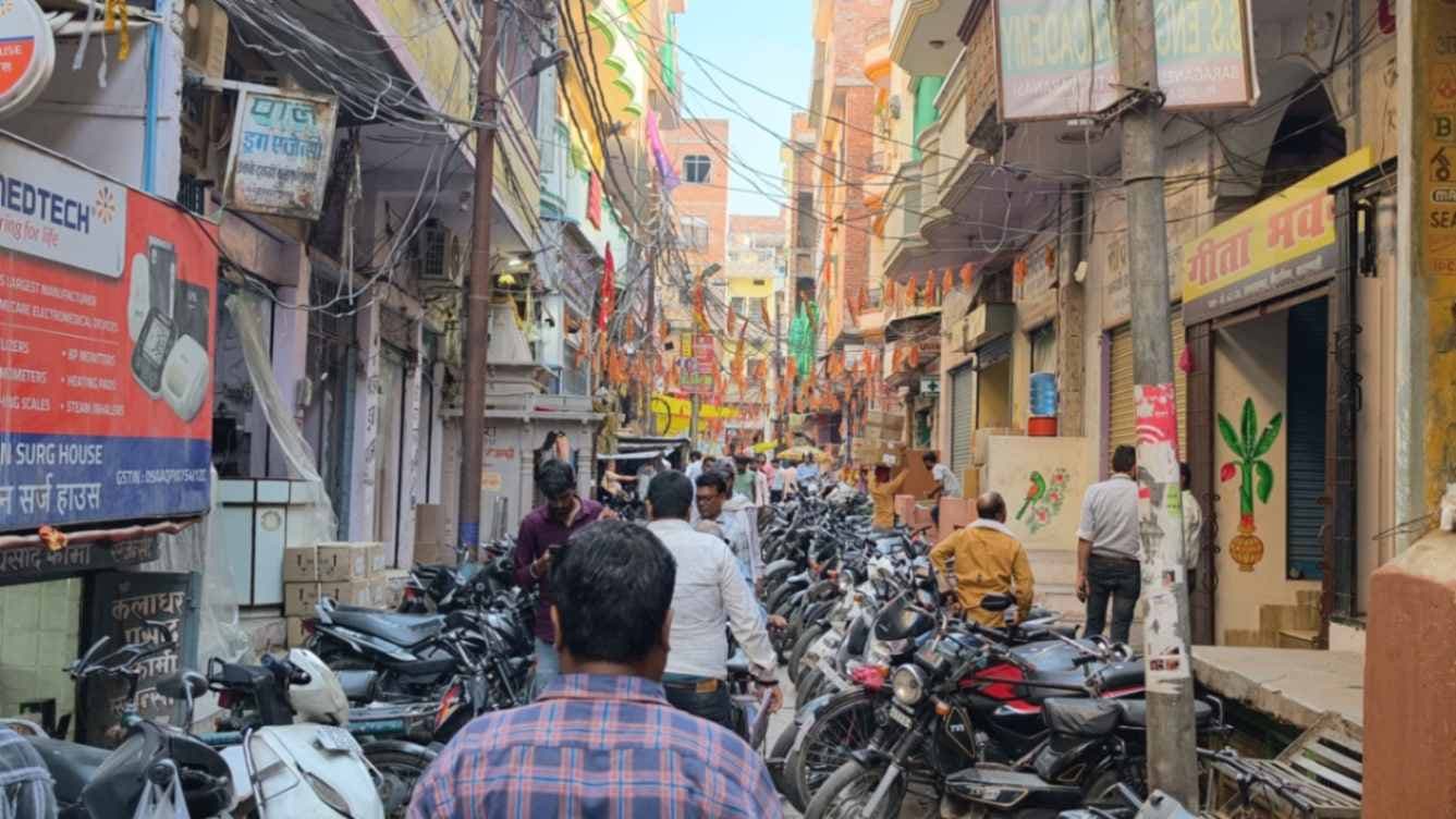 20 मई को दवा बंद की तैयारी तेज: पूर्वांचल की सबसे बड़ी दवा मंडी सप्तसागर में व्यापारियों की हुंकार...