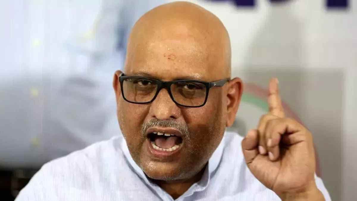 अजय राय की विदाई, चुनावी रणनीति या कुछ और, चर्चाओं को लगे पंख