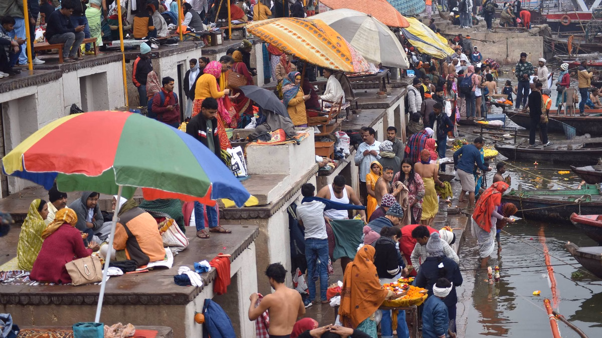 माघ मेला पलट प्रवाह को लेकर काशी में महाकुंभ जैसी ट्रैफिक व्यवस्था, 5 थानों में होल्डिंग एरिया