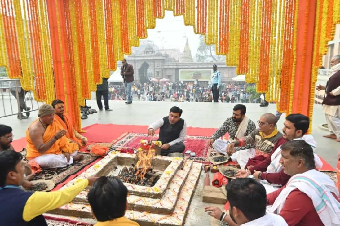 श्रीकाशी विश्वनाथ धाम नवीनीकरण के चार साल होने पर विविध आयोजन, गूंजे वेद मंत्र