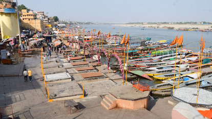 चिलचिलाती धूप से लोगों का जीना दुश्वार, काशी घाटों पर छाया सन्नाटा