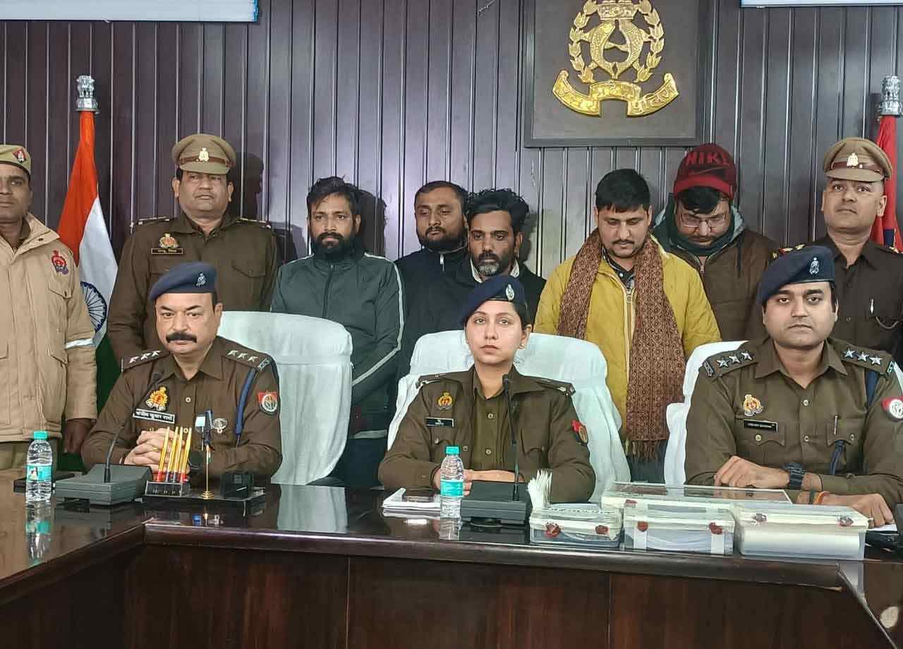 वाराणसी: कोडीन कफ सीरप तस्करी का मामला, 23 करोड़ के फर्जी ट्रांजेक्शन में पांच गिरफ्तार