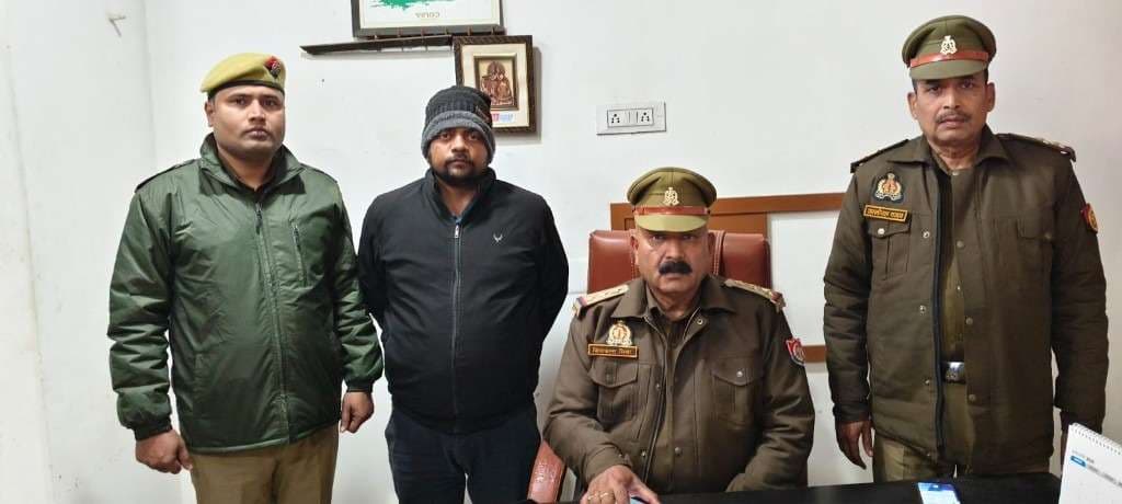 वाराणसी में आटा मिल से 3 करोड़ की धोखाधड़ी करने वाले को बिहार से दबोचा, कैंट पुलिस की कार्रवाई