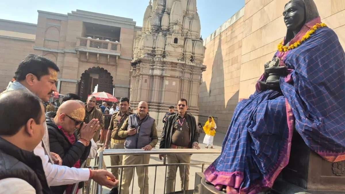 अजय राय और नाना पटोले ने बाबा विश्वनाथ का किया दर्शन, अविमुक्तेश्वरानंद मामले में कही ये बात