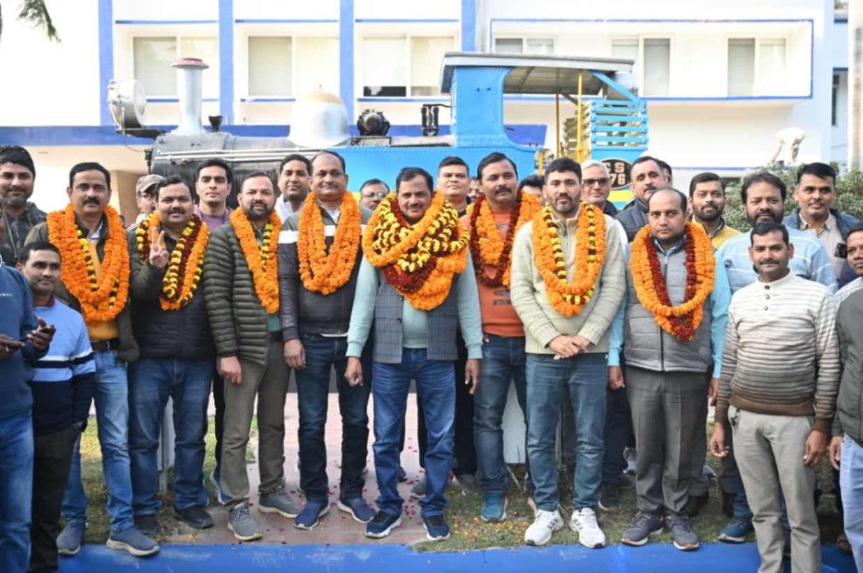 प्रदीप कुमार यादव सर्वसम्मति से बरेका कर्मचारी परिषद के संयुक्त सचिव निर्वाचित