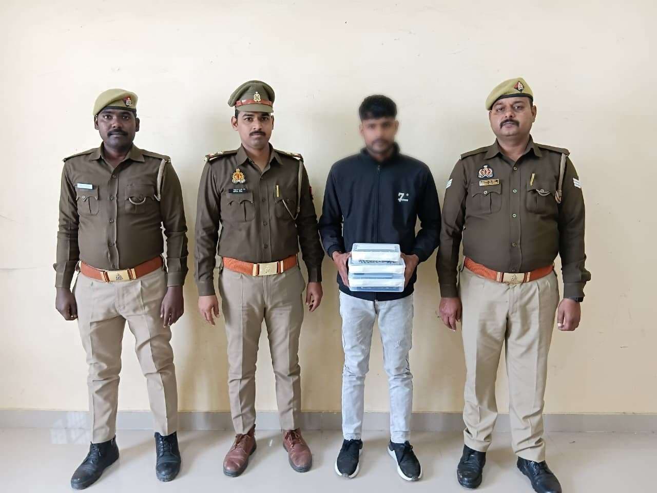 धोखे से मांस खिलाने का लेना था बदला, वाराणसी में बिहार के युवक को उतारा था मौत के घाट, गिरफ्तार