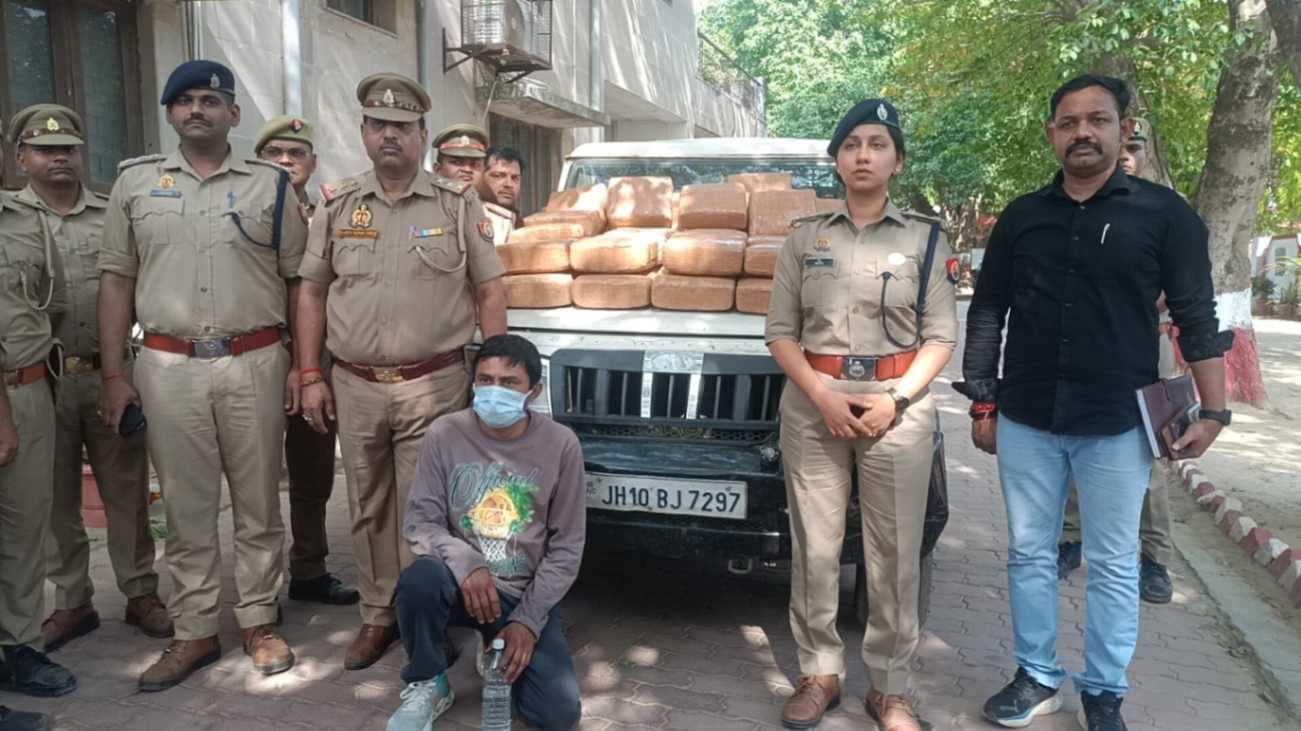 पहड़िया मण्डी में आया था गांजा सप्लाई करने, बुलंदशहर का तस्कर गिरफ्तार