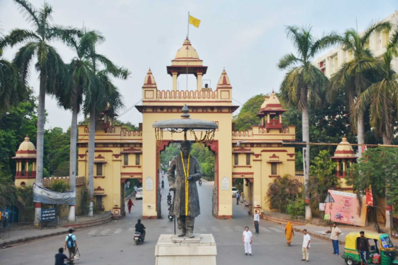 बीएचयू आर्थोपेडिक विभागाध्यक्ष नियुक्ति पर हाईकोर्ट सख्त, 3 हफ्ते में फैसला लेने का आदेश...