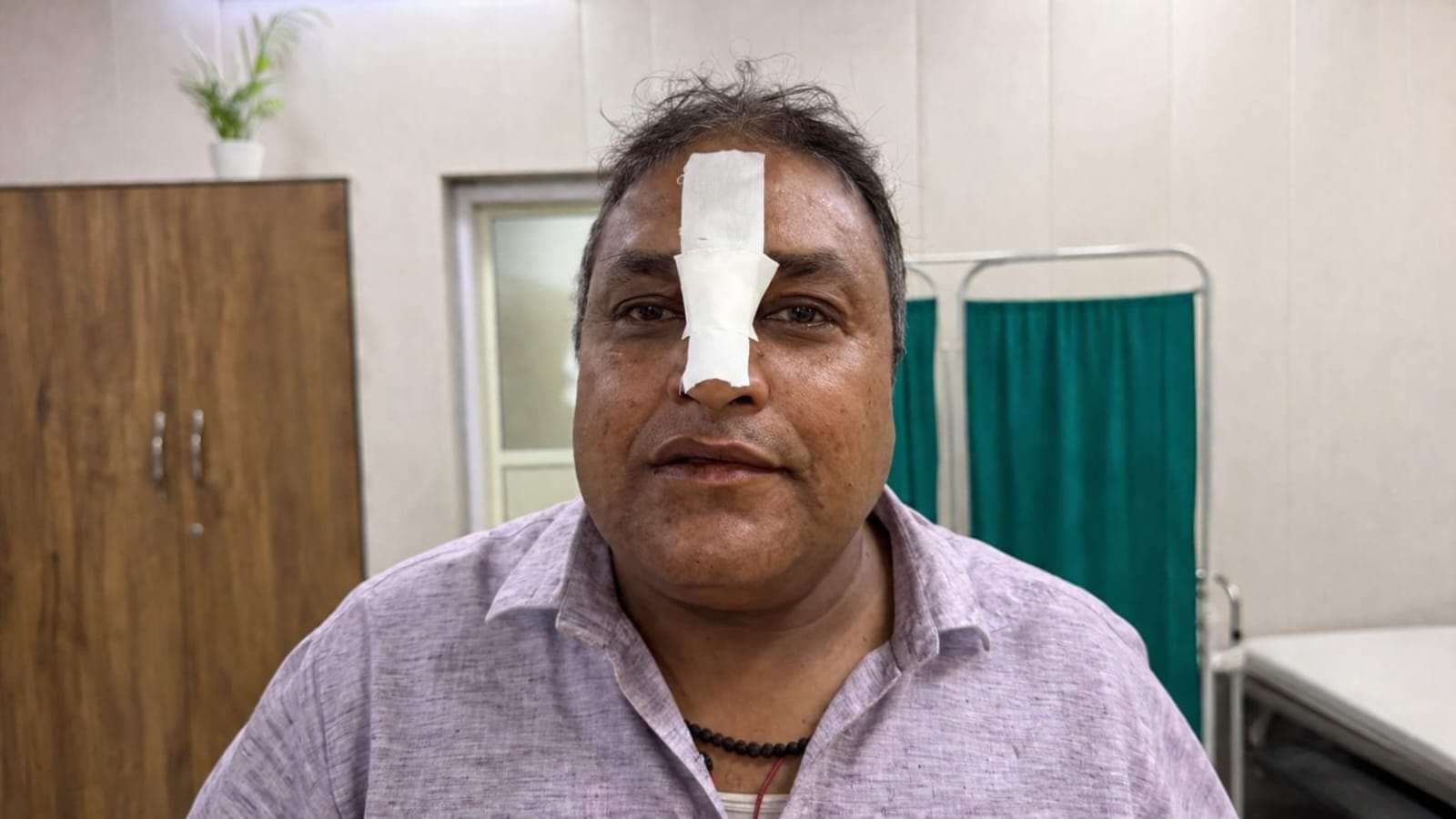 रोक, सजा की बात सब हवा में, अब भी बदन को रेत रहा चाइनीज मांझा...