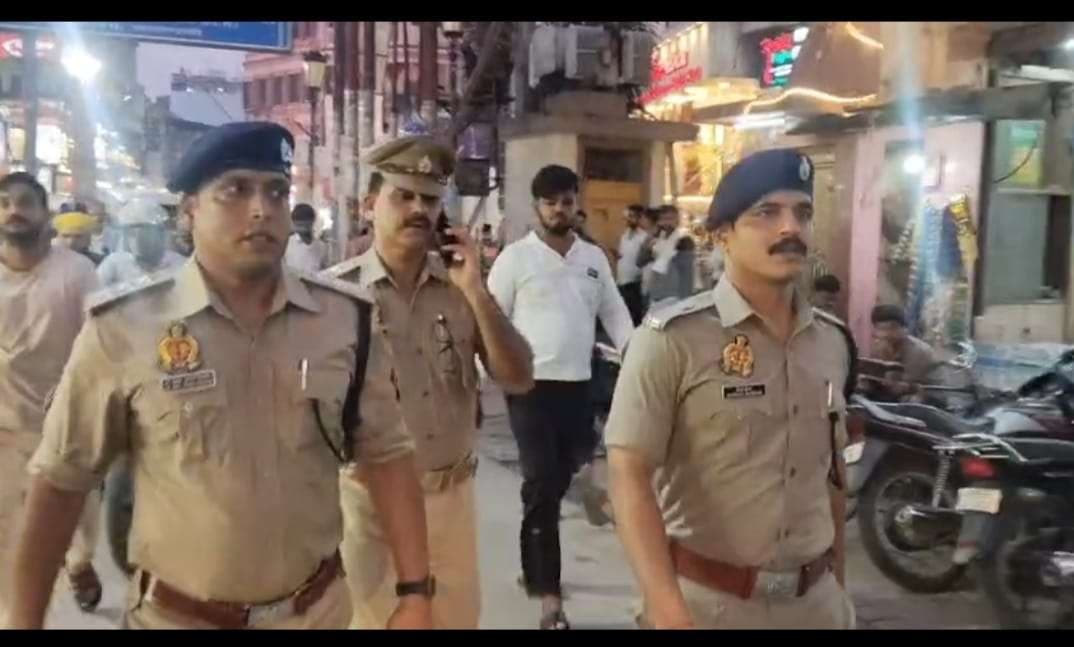 श्रावण के पहले सोमवार पर हाई अलर्ट, बाबा धाम की सुरक्षा का एडीसीपी वैभव बांगर ने लिया जायजा...