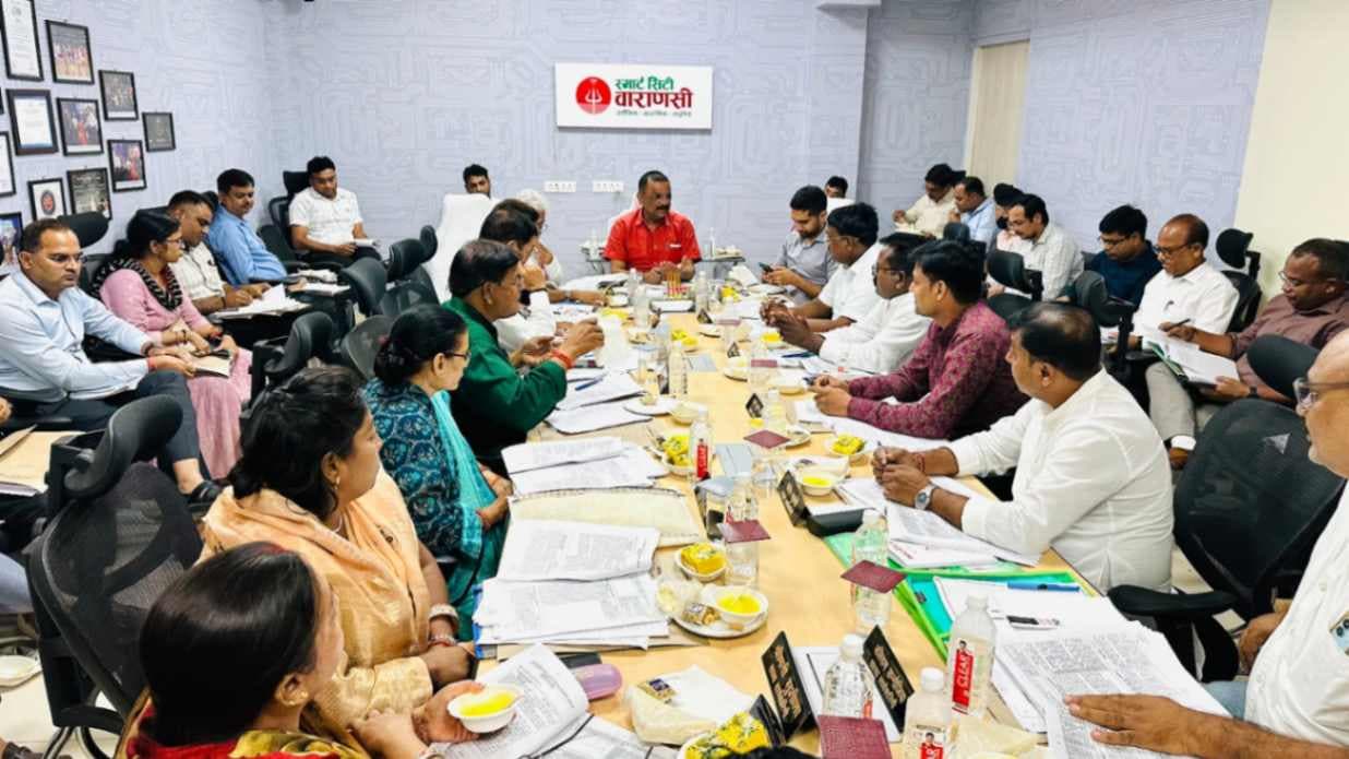 सावन में काशी के 55 चौराहों पर गूंजेगा शिवस्तोत्र, नगर निगम कार्यकारिणी मे लिए गए कई बड़े फैसले...