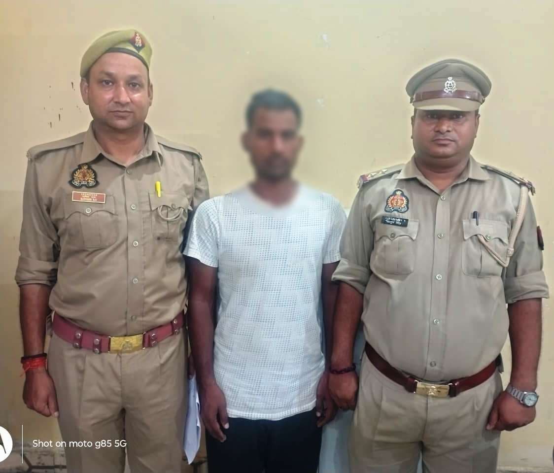 ऑपरेशन चक्रव्यूह के तहत बड़ी सफलता दुष्कर्म और ब्लैकमेलिंग का नामजद आरोपी गिरफ्तार