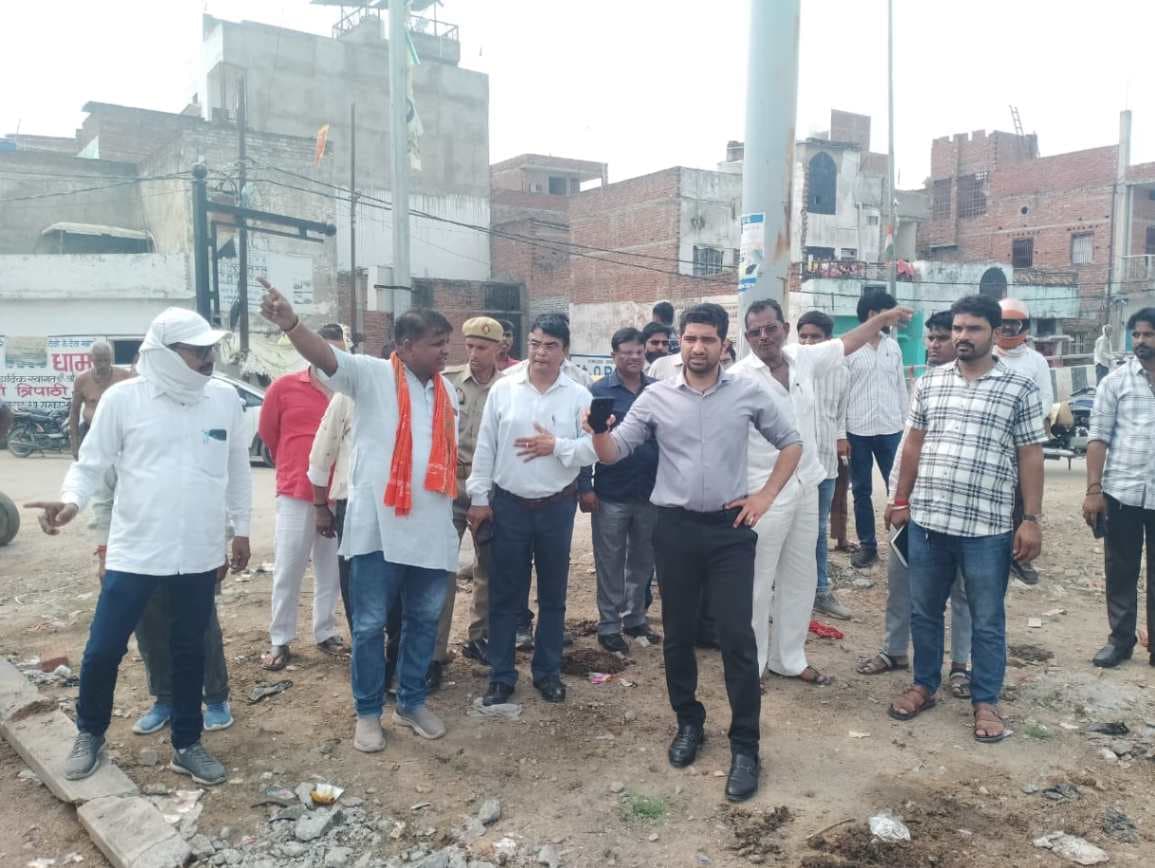 बाढ़ प्रभावित इलाकों में उतरा नगर निगम, बीमारियों की रोकथाम पर जोर...