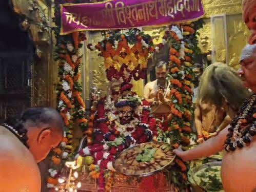 झूलनोत्सव : बाबा विश्वनाथ झूले पर बैठ छह घंटे देंगे दर्शन, टेढ़ी नीम से निकलेगी रजत प्रतिमा की शोभायात्रा