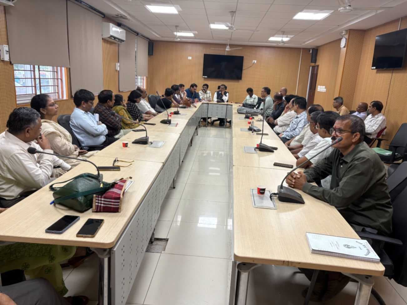 आईएमएस के वार्षिक दिवस समारोह को लेकर बैठक, स्वास्थ्य मेले में एआई और आईआईटी की तकनीकी मदद लेने पर जोर