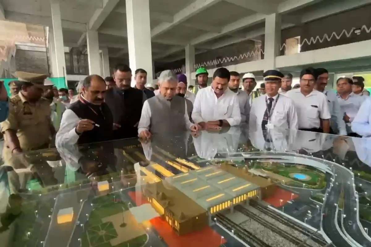 नमो ब्रिज के नाम से जाना जाएगा काशी में बनने वाला सिग्नेचर ब्रिज, रेल मंत्री ने किया एलान