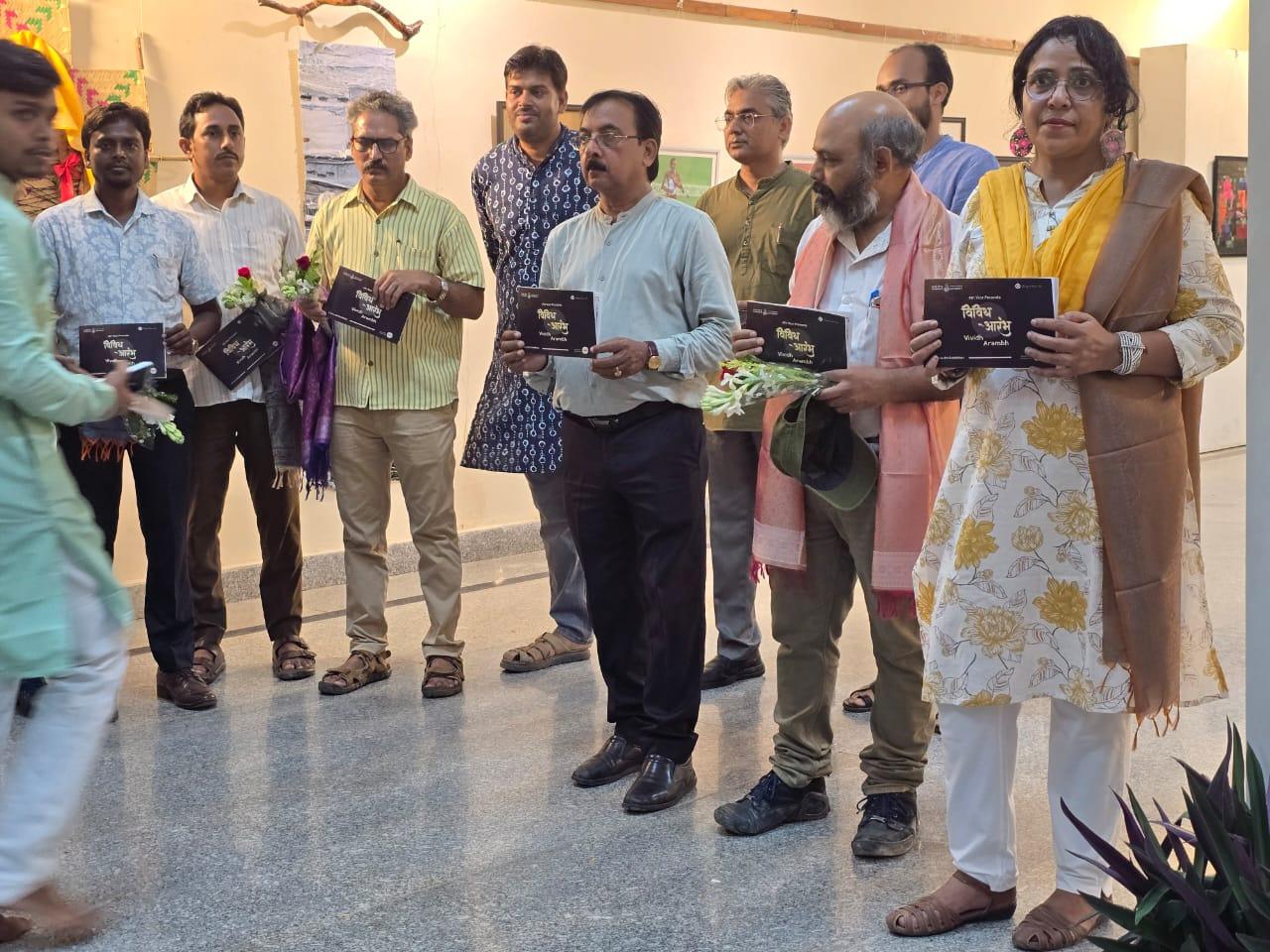 विविध आरंभ