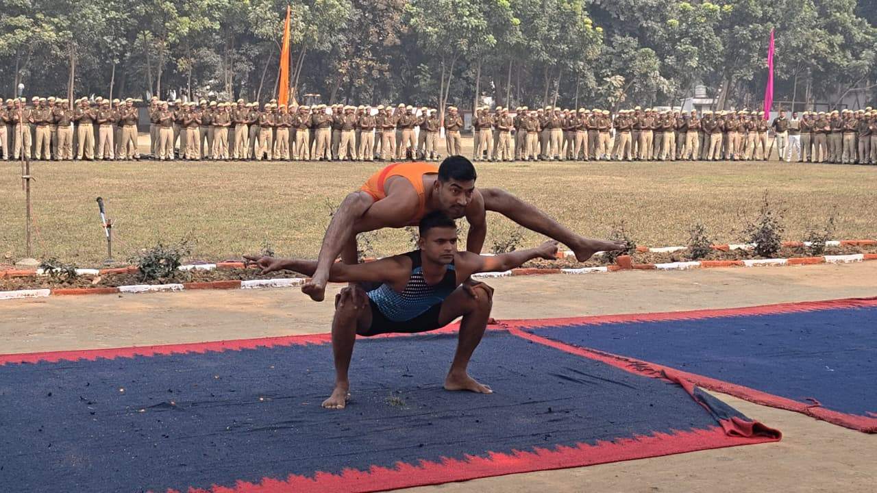 वाराणसी में 36वीं वाहिनी पीएसी रामनगर ने मनाया बल का स्थापना दिवस, भव्य आयोजन