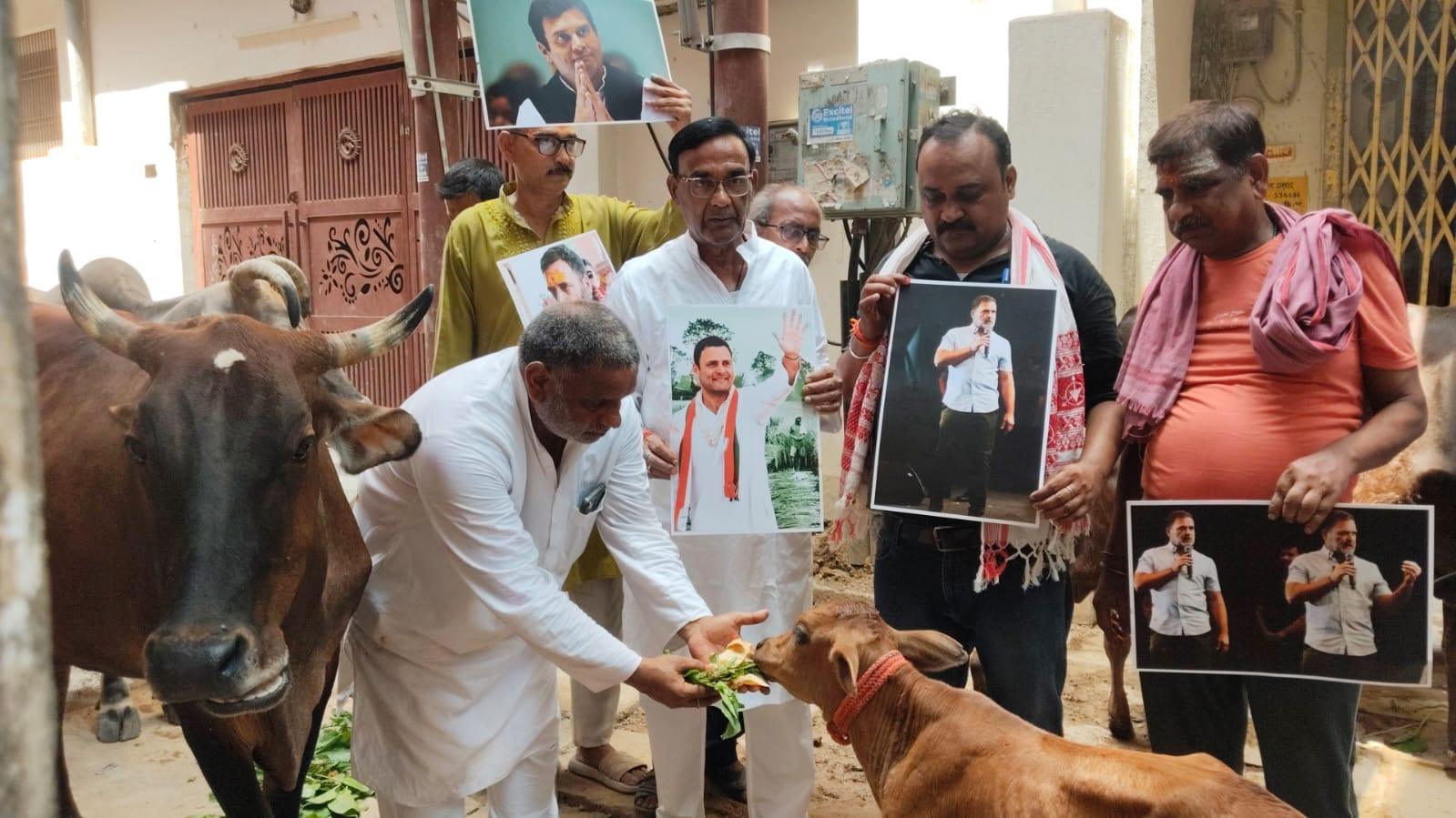 राहुल गांधी बर्थडे वाराणसी